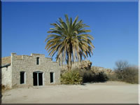 Old Store At Hot Springs (51kb)